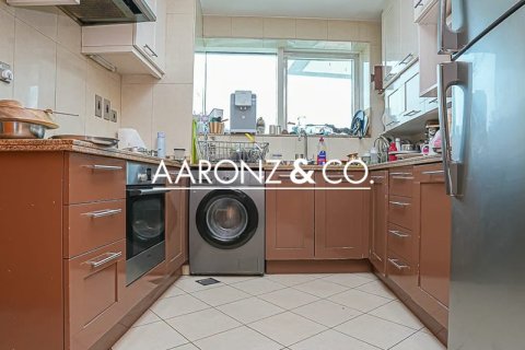 Квартира с 2 спальнями  №132856 7