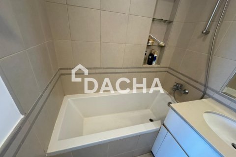 Квартира с 2 спальнями в Zahra Apartments, ОАЭ №162122 8