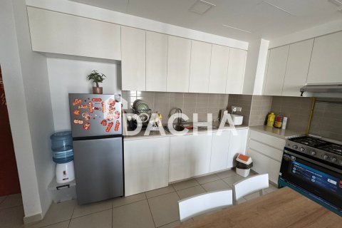 Квартира с 2 спальнями в Zahra Apartments, ОАЭ №162122 24