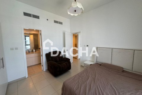 Квартира с 2 спальнями в Zahra Apartments, ОАЭ №162122 10
