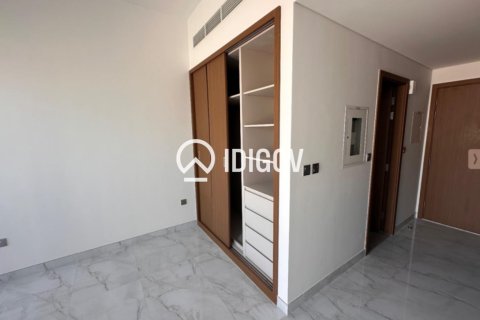 Studio Apartment in Dubai Studio City, UAE No. 184716 8