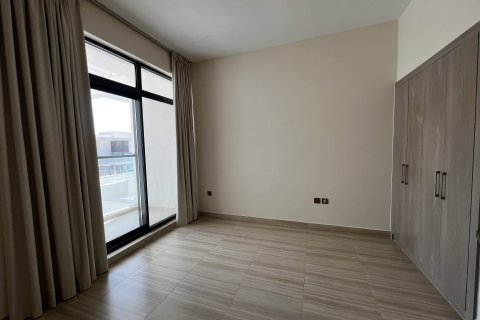 4 bedrooms Villa in Dubai, UAE No. 161060 8