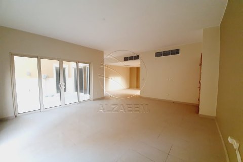 4 bedrooms Townhouse in Al Raha Gardens, UAE No. 167957