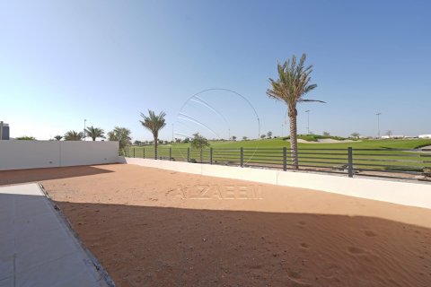 Villa de 4 dormitorios en  Yas Island, UAE No. 167952