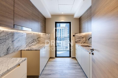 2 bedrooms Apartment in Al Satwa, UAE No. 199923 8