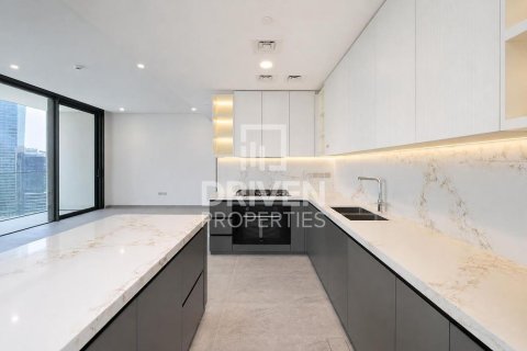 3 bedrooms Apartment in Business Bay, UAE No. 199921 24