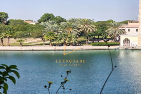 Apartment de 3 dormitorios en Dubai Investment Park, UAE No. 142271 18