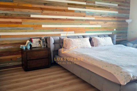 Apartment de 3 dormitorios en Dubai Investment Park, UAE No. 142271 24