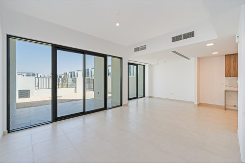 3 bedrooms Townhouse in Town Square, UAE No. 170609 5
