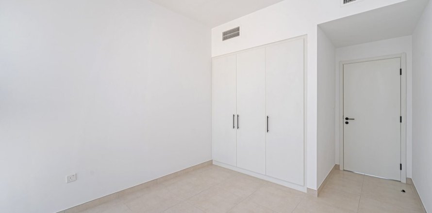 3 bedrooms Townhouse in Town Square, UAE No. 170609