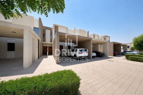 3 bedrooms Townhouse in Villanova, UAE No. 191074 23