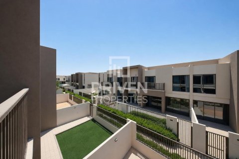 3 bedrooms Townhouse in Villanova, UAE No. 191074 21