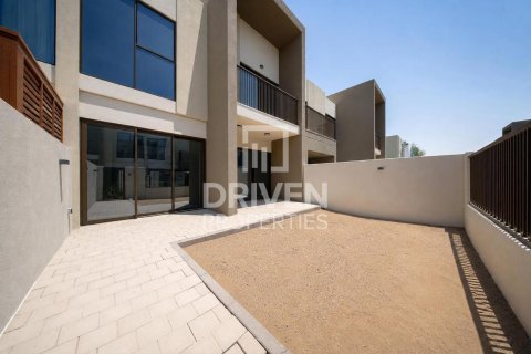 3 bedrooms Townhouse in Villanova, UAE No. 191074 17