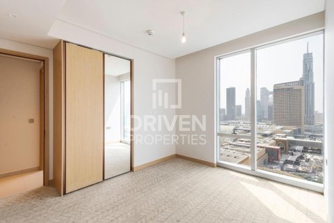 Квартира с 2 спальнями в Vida Residences Dubai Mall, ОАЭ №192417 6