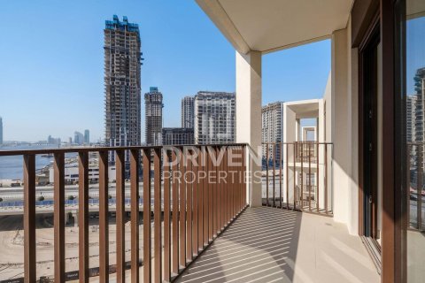 2 bedrooms Apartment in Creek Beach, UAE No. 192422 16