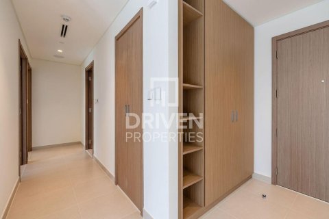 2 bedrooms Apartment in Creek Beach, UAE No. 192422 7