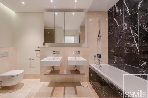 Квартира с 2 спальнями в The Crescent, ОАЭ №136469 11