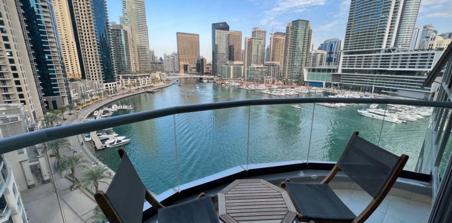 Appartement de 2 chambres à Dubai Marina, UAE No. 200221