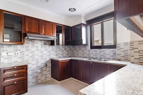 Villa de 3 dormitorios en Dubai, UAE No. 183318 5