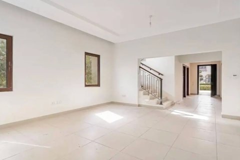 Villa de 3 dormitorios en Dubai, UAE No. 183318 6