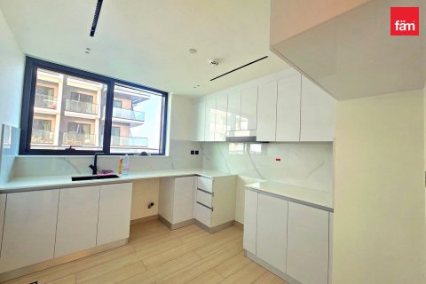 2 bedrooms Apartment in Dubai, UAE No. 210233 5