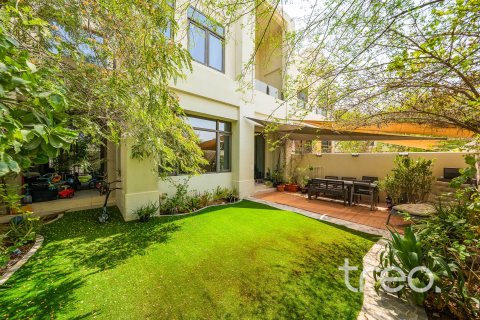 Townhouse de 3 dormitorios en Mira Oasis 2, UAE No. 206127