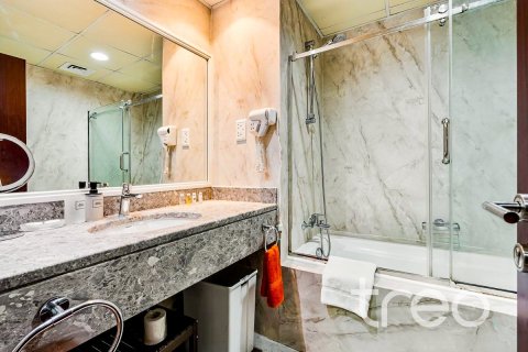 Apartment de 2 dormitorios en Dubai Marina, UAE No. 206126 9