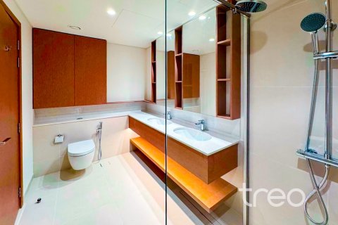 Appartement de 2 chambres à Dubai Creek Harbour, UAE No. 206130 8