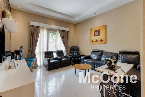 Villa de 5 chambres à Meadows 1, UAE No. 74331 7