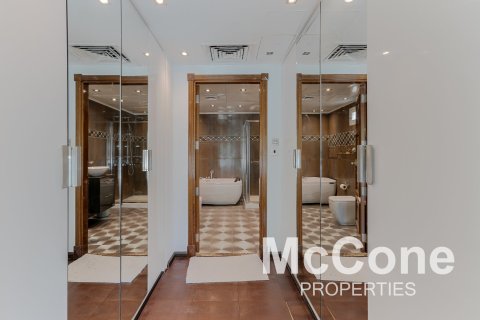 Villa de 5 chambres à Meadows 1, UAE No. 74331 24