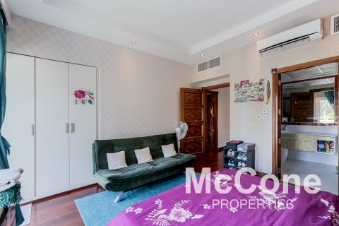 Villa de 5 chambres à Meadows 1, UAE No. 74331 18