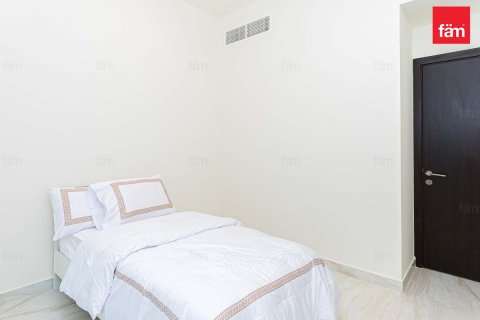 Квартира с 3 спальнями №126841 4