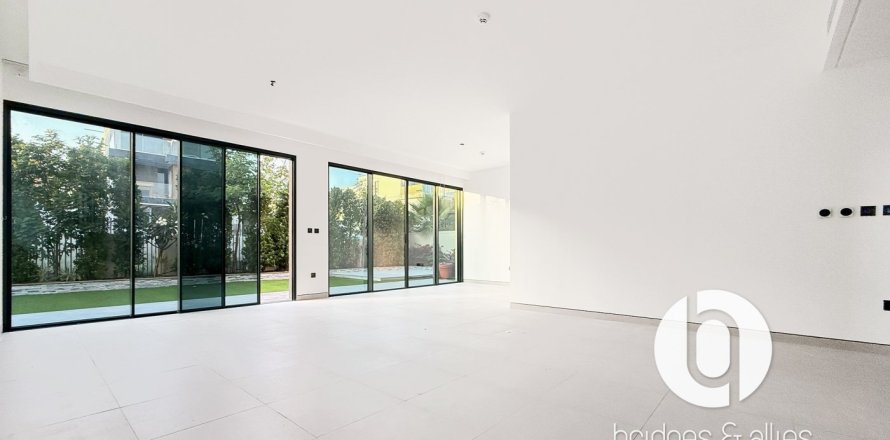 4 bedrooms Villa in Tilal Al Ghaf, UAE No. 161606