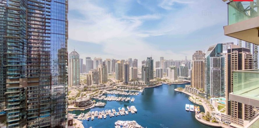 Apartment de 3 dormitorios en Dubai Marina, UAE No. 205242