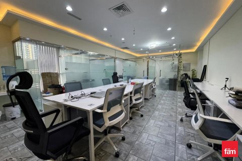 82m² Office in Business Bay, UAE No. 143351 12