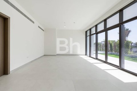 Villa de 5 dormitorios  No. 113705 25