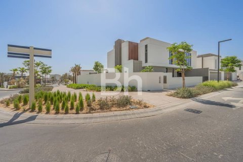Villa de 5 dormitorios  No. 113705 7