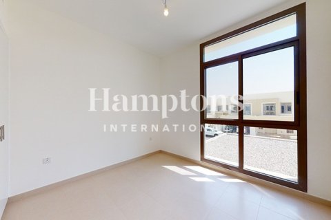 Таунхаус с 3 спальнями в Noor Townhouses, ОАЭ №148853 12