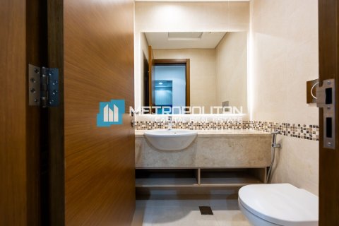 1 bedroom Apartment on the Yas Island, UAE No. 148849 12