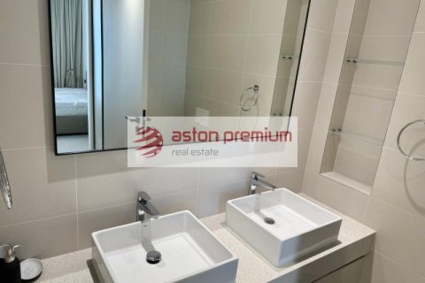 Apartment de 2 dormitorios en EMAAR Beachfront, UAE No. 142063 12