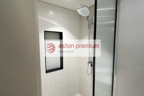 Apartment de 2 dormitorios en EMAAR Beachfront, UAE No. 142063 14