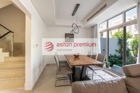 3 bedrooms Townhouse in Meydan, UAE No. 142064 9