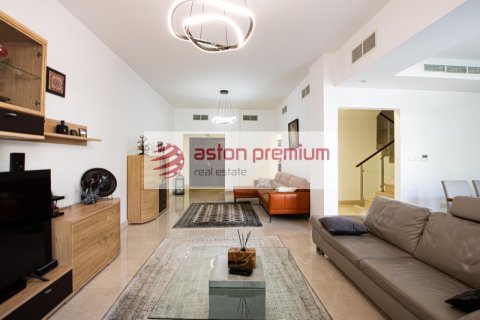 3 bedrooms Townhouse in Meydan, UAE No. 142064 8