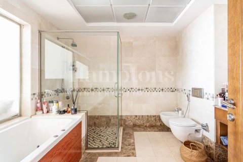 Пентхаус с 5 спальнями в Sulafa Tower, ОАЭ №134385 8