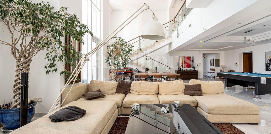 Пентхаус с 5 спальнями в Sulafa Tower, ОАЭ №134385
