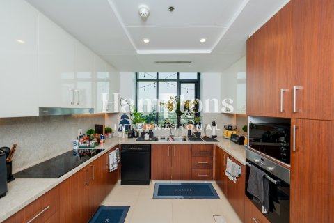 Apartment de 4 dormitorios en The Hills A, UAE No. 137594 11