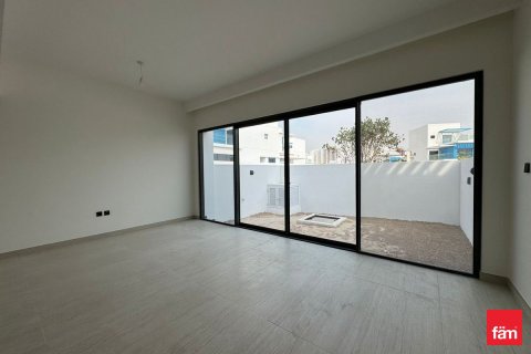 Таунхаус с 4 спальнями в Дубай, ОАЭ №141293 5