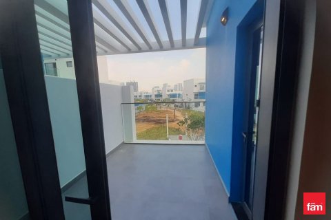 Таунхаус с 4 спальнями в Дубай, ОАЭ №141293 3