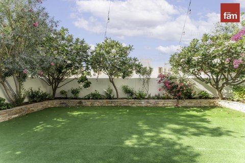 4 غرف نوم تاون هاوس رقم 126726 26