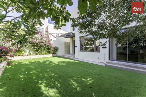 4 غرف نوم تاون هاوس رقم 126726 24